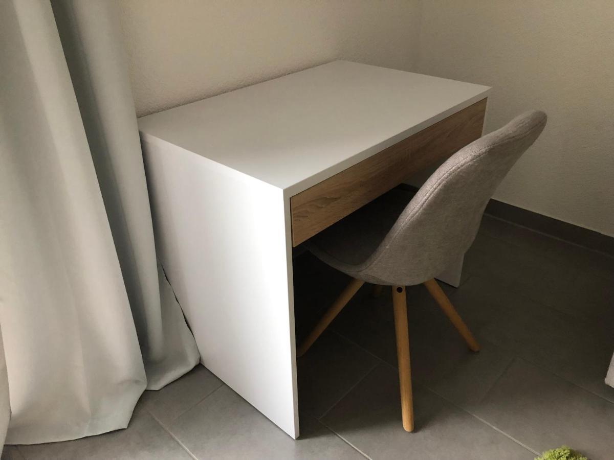 Gemuetliches Apartment Nahe Porsche Weissach  Bagian luar foto